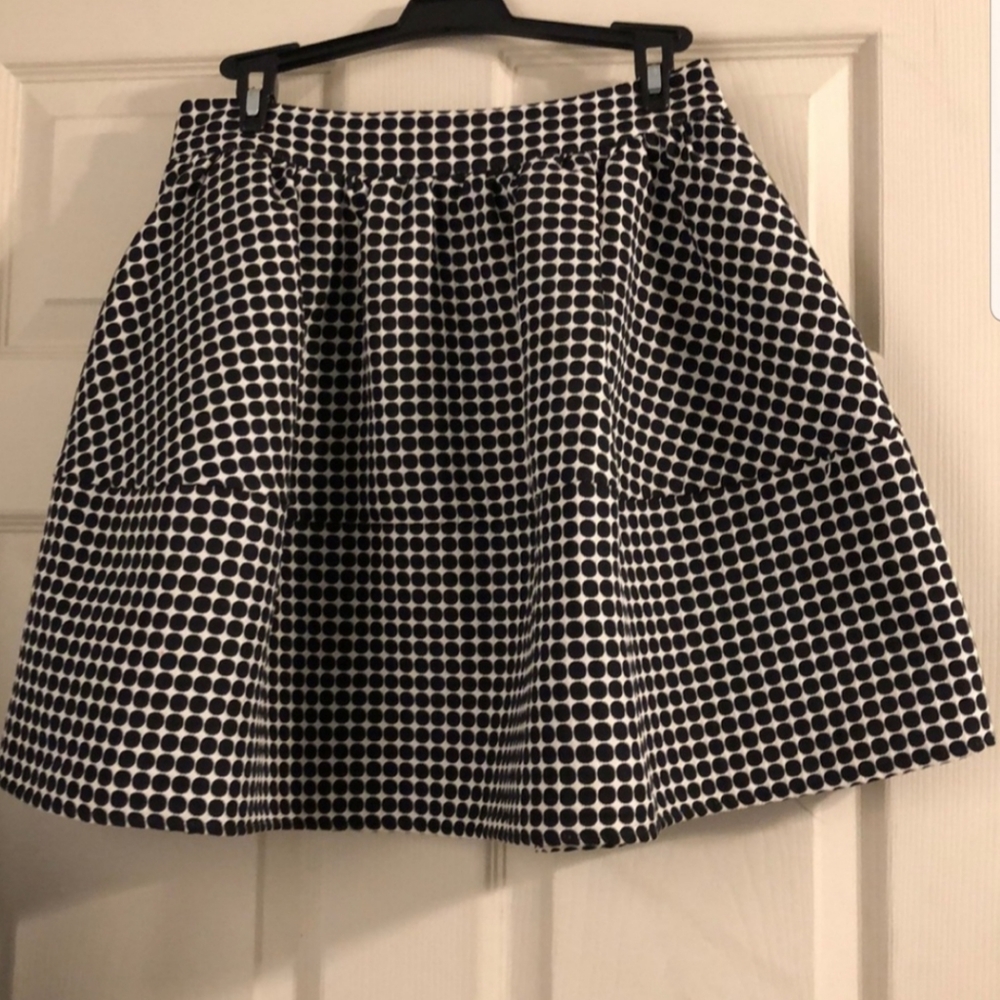 Express Polka dot skater. Size 4